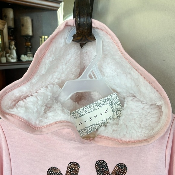 Brand New Btween Pink Pullover Furry Hooded Sweatshirt Sequined Snowflake Winter - Picture 5 of 15